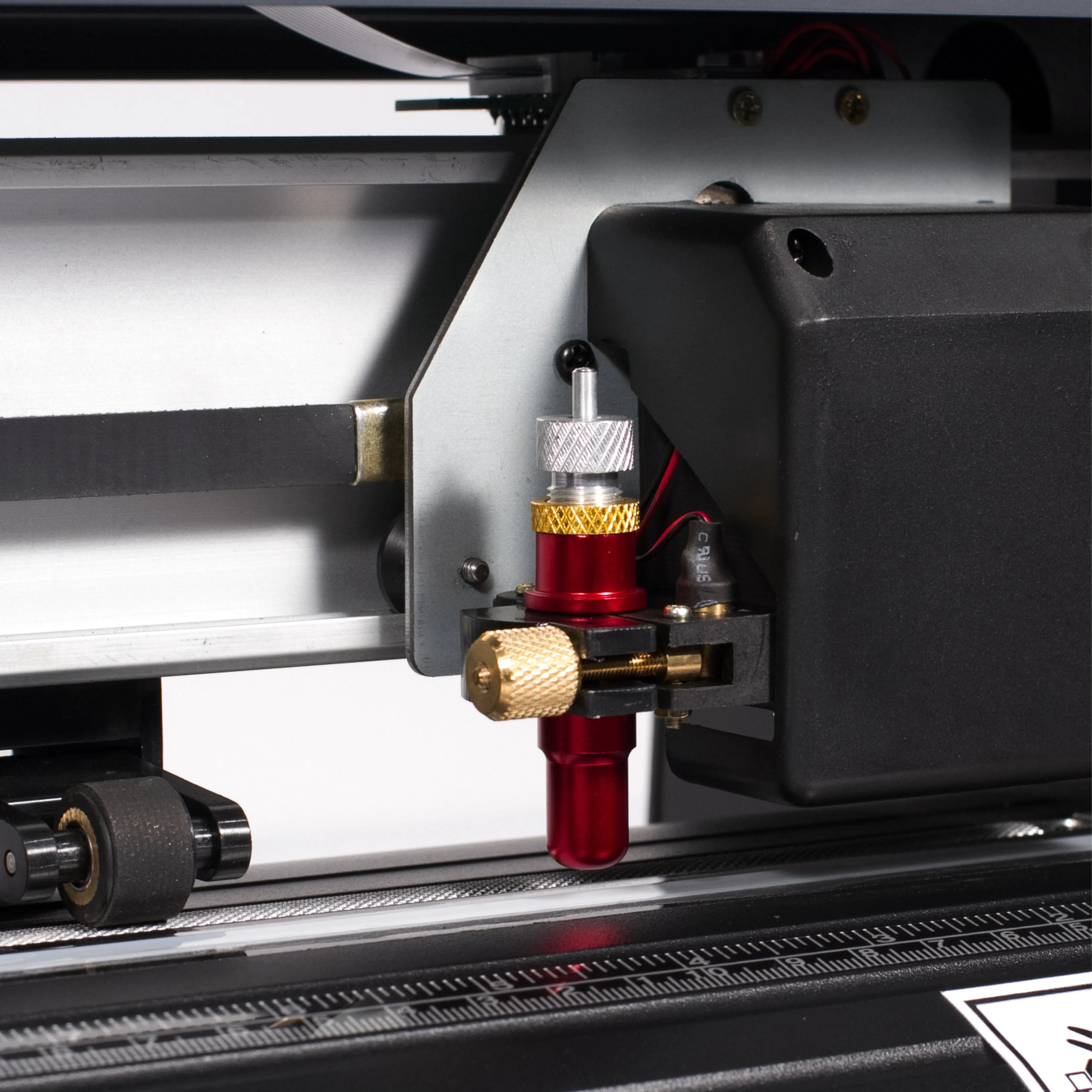 HPN VinylSystems Specialist 14" Cutter/Plotter - Stepper Motor