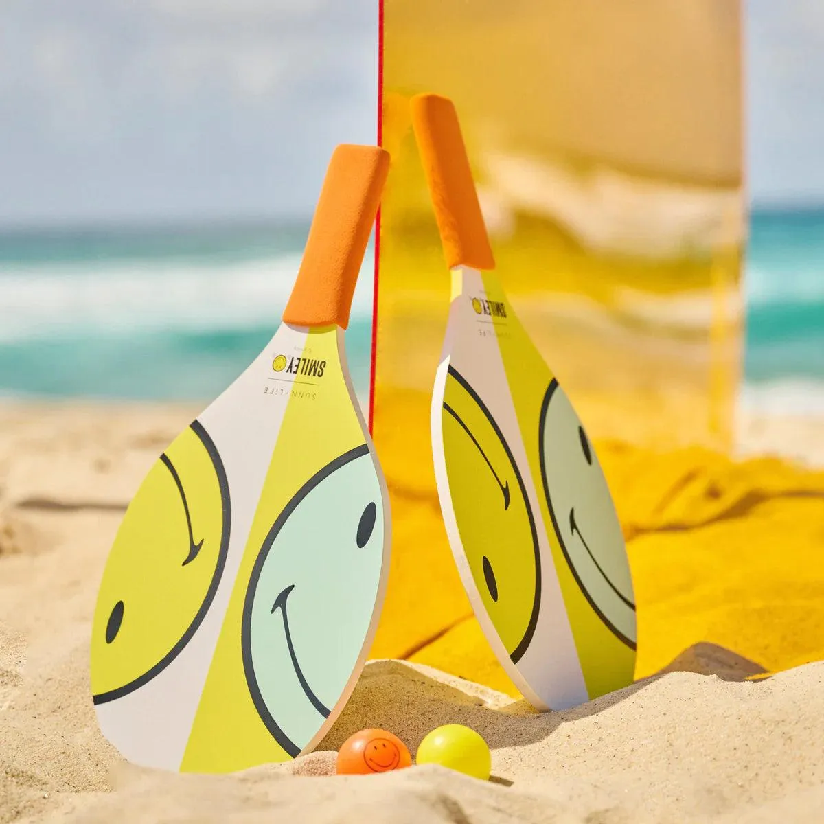 Outdoor Accessories | Beach Bats - Smiley | Sunny Life