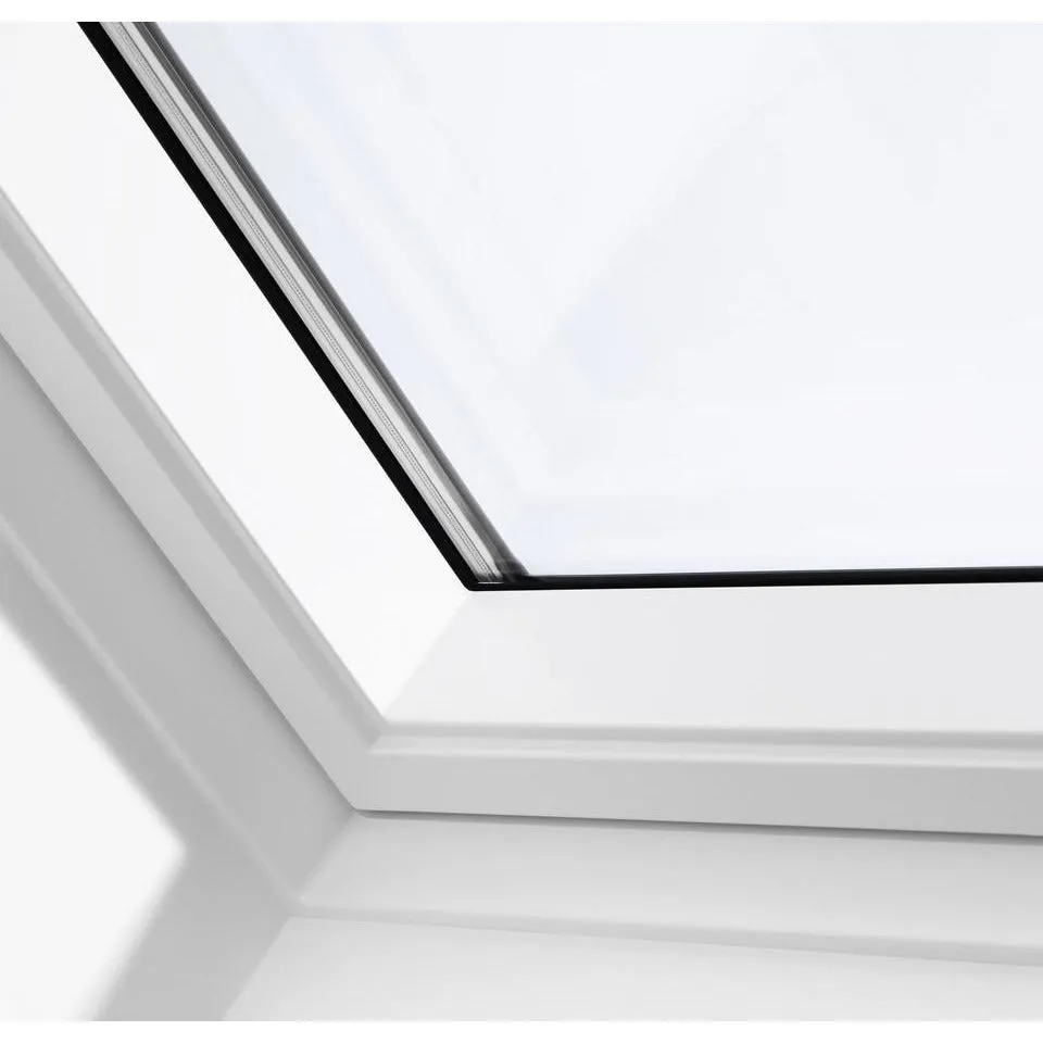 VELUX GGU CK04 007021U Maintenance Free Polyurethane INTEGRA® Electric Window (55 x 98 cm)